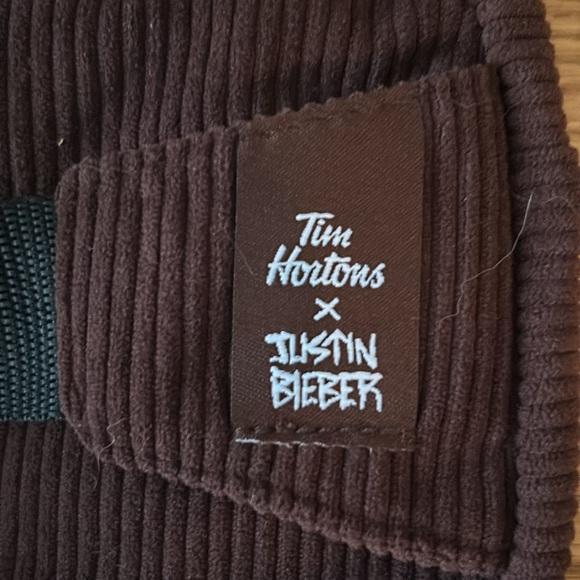 Tim Hortons Justin Bieber Fanny pack Biebs - Picture 3 of 4